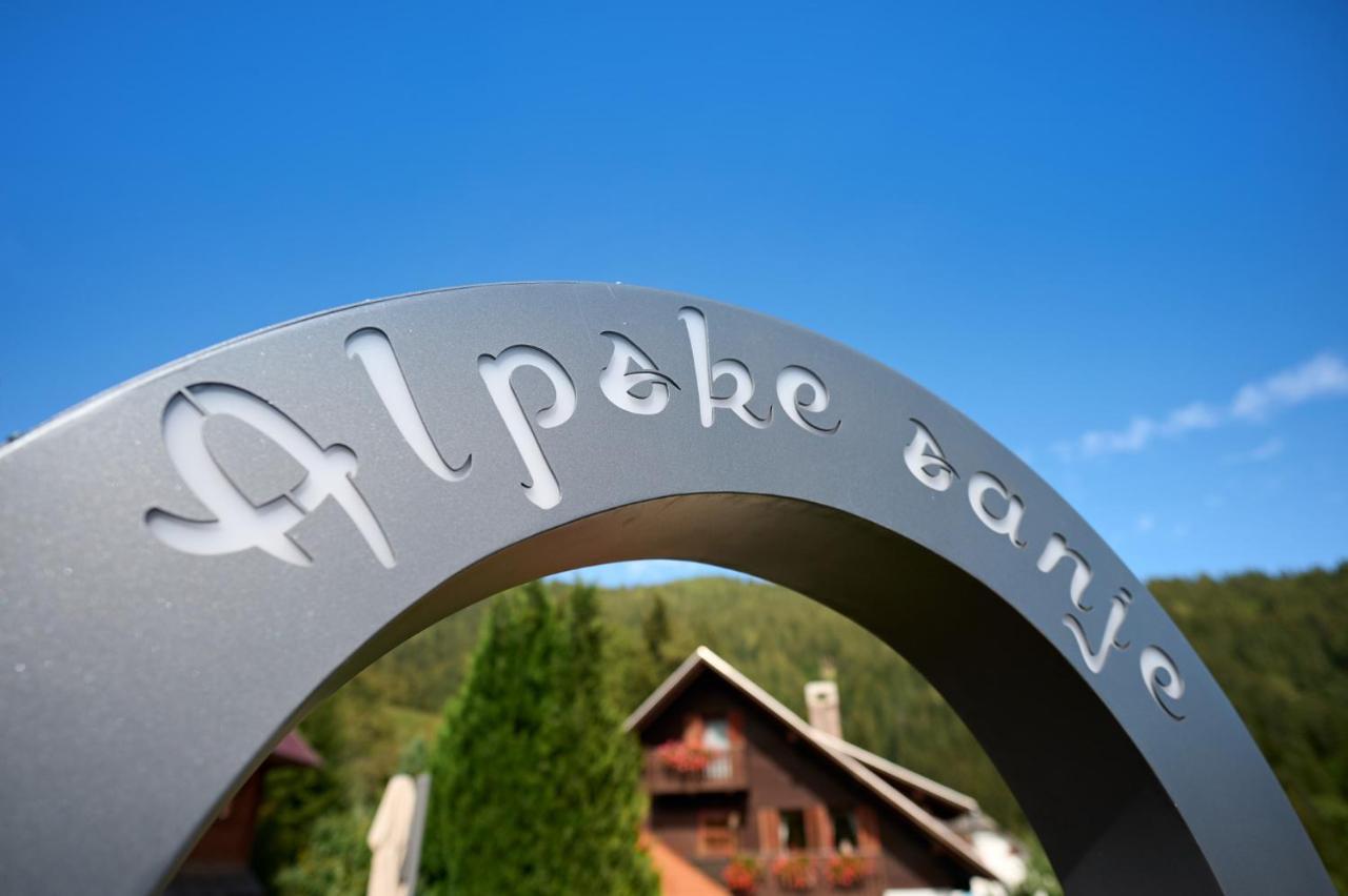 Farm Stay "Alpine Dreams" Solčava Exterior foto